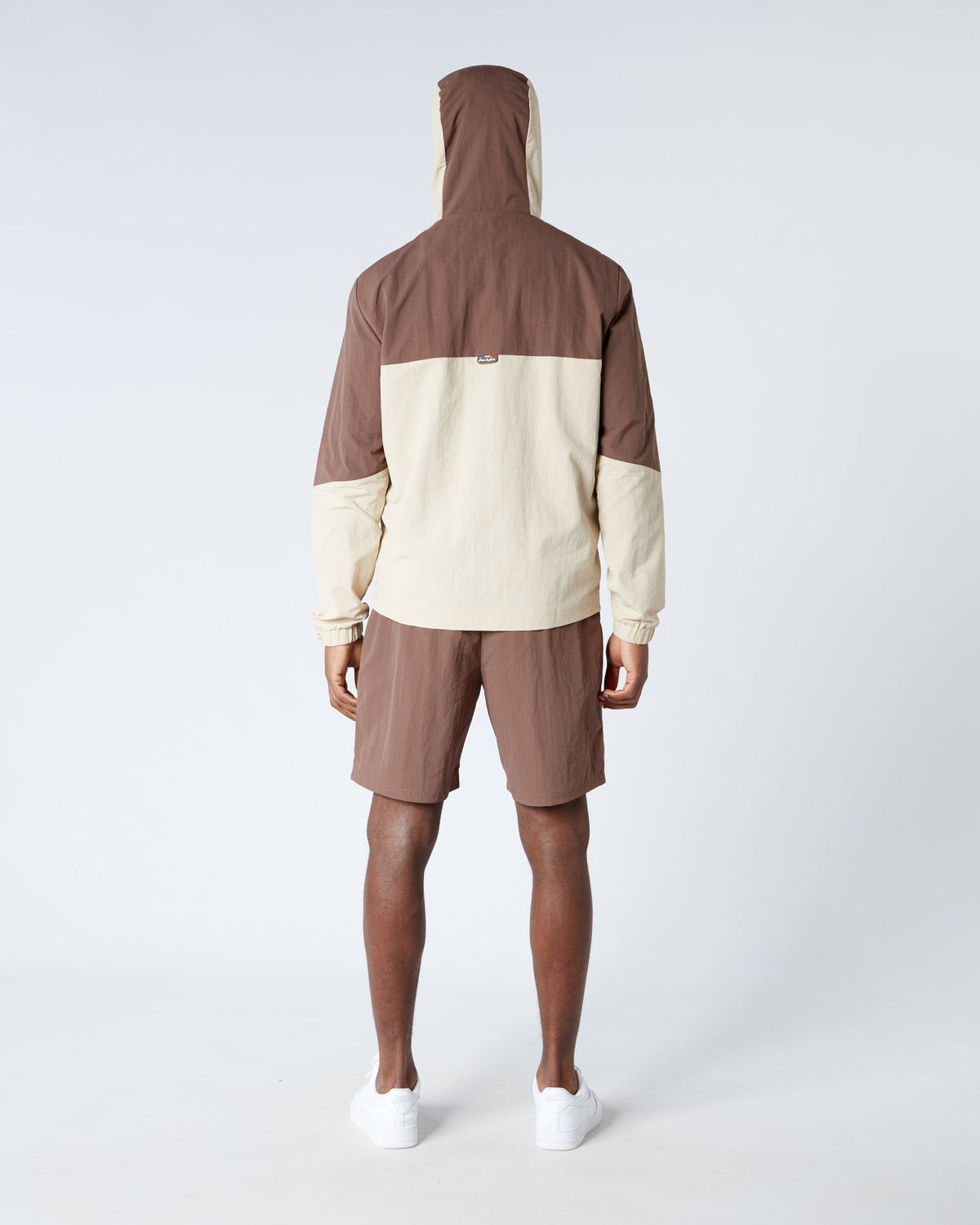 Angle Badge Shorts Brown, image 5