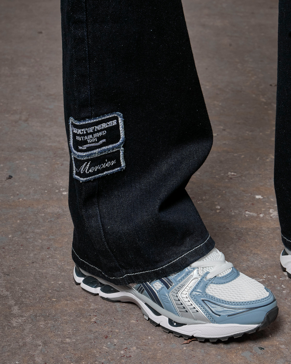 Women's OG Denim Stitch Badge Jeans Dark Blue, image 4