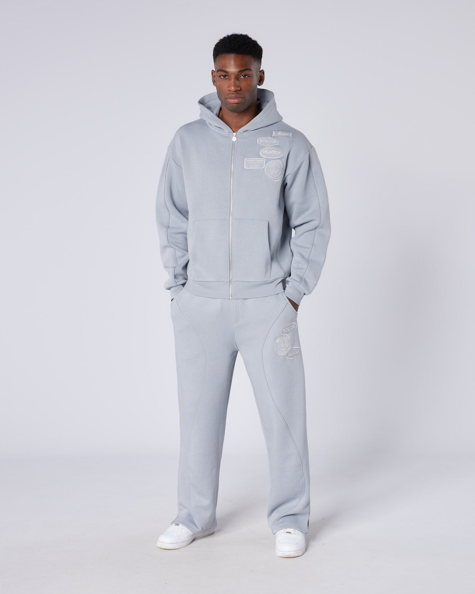 ハグオーワー✖️レミレリーフ　MERCIトレーナー（グレー） Mercier New Wave Badge Hoodie Grey – MERCIER